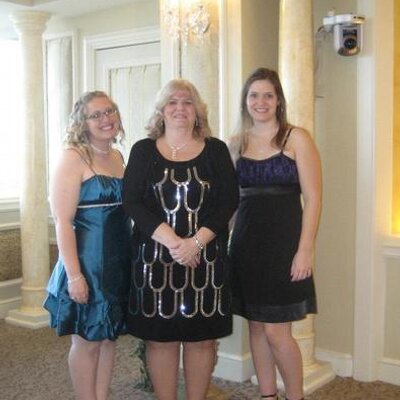 Profile Picture of Lindee Kimball (@LindeeJoKimball) on Twitter