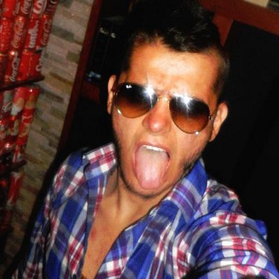 Profile Picture of Daniel Robledo (@bear_outrageous) on Twitter