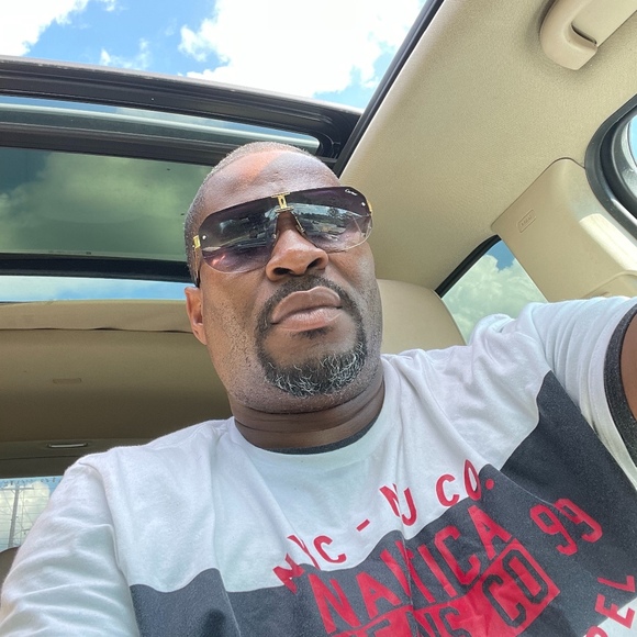 Profile Picture of James Mccrea (@acejonesuptown) on Poshmark