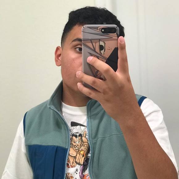 Profile Picture of Jonathan Antolin (@johnantolin306) on Poshmark