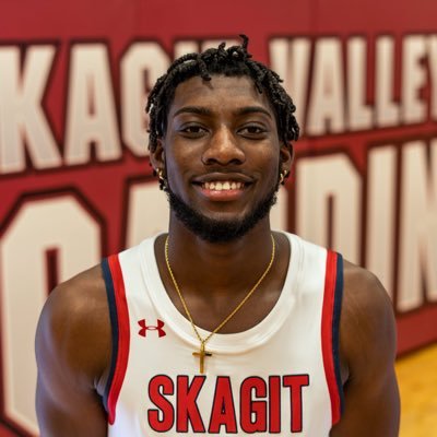 Profile Picture of CHUCKYY_THOMAS (@WillieThomas205) on Twitter