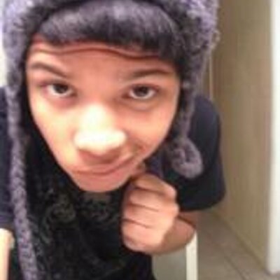 Profile Picture of Deontre Wesson (@Dee_Fukin_Sikk) on Twitter