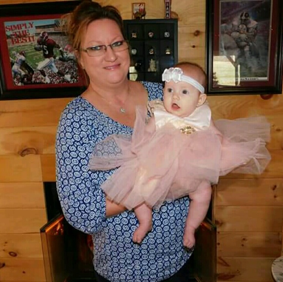 Profile Picture of Tammy Chamblee (@loversleap) on Poshmark