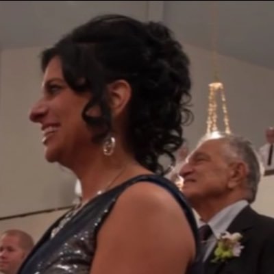 Profile Picture of Jennifer Mancuso (@JenMancusoOmaha) on Twitter
