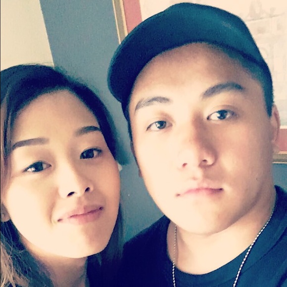 Profile Picture of Bee Xiong (@bee_fatty) on Poshmark