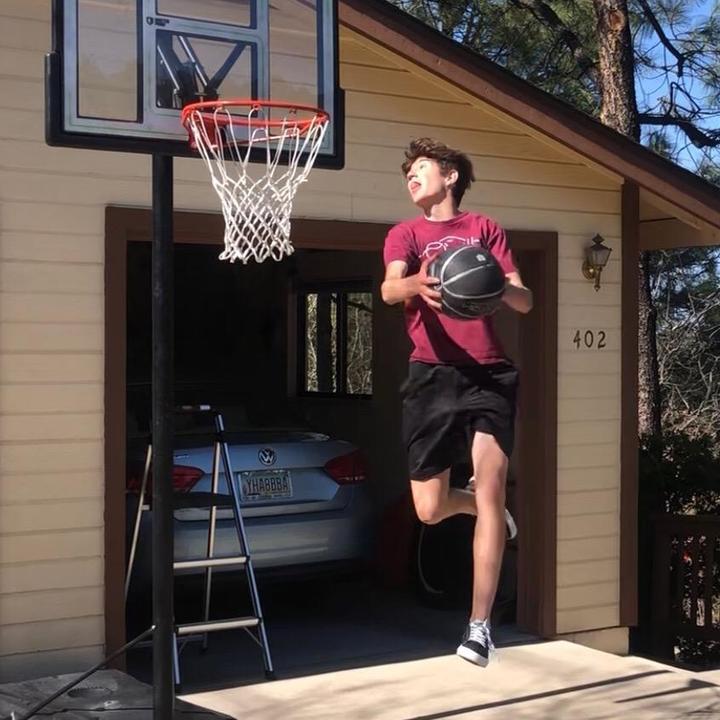 Profile Picture of bread (@braddybradd) on Tiktok