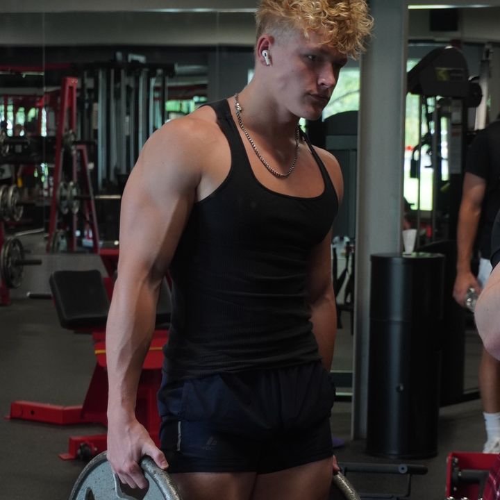 Profile Picture of matthewfit_10 (@matthewfit_10) on Tiktok