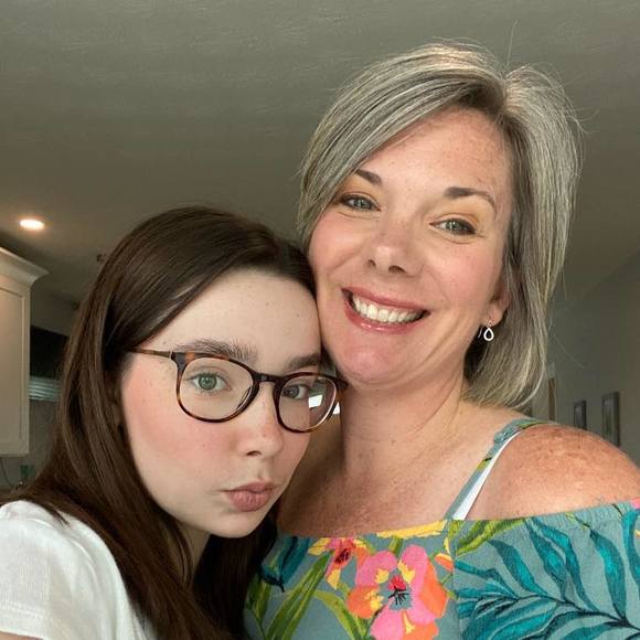 Profile Picture of Rachel Gagel (@rgagel) on Poshmark