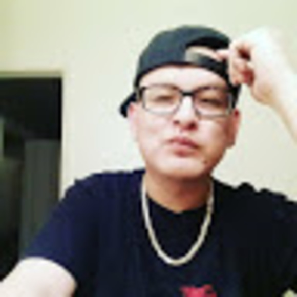 Profile Picture of Brandon Toledo (@prodbyndo) on Poshmark