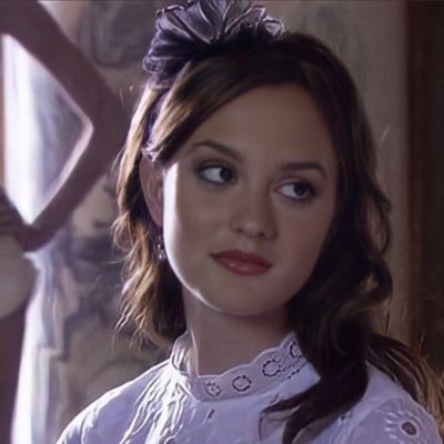 Profile Picture of Blair Waldorf (@sunflrvol) on Twitter