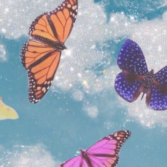 Kathleen Brearey - Poshmark Profile Picture of Kathleen Brearey (@k_brearey) on Poshmark