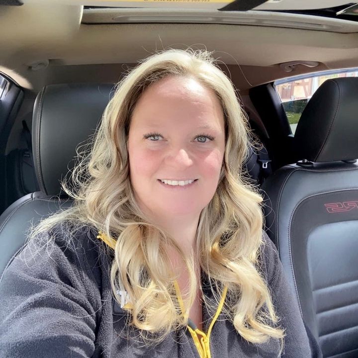 Profile Picture of Stacy (@stacy_alberta) on Tiktok
