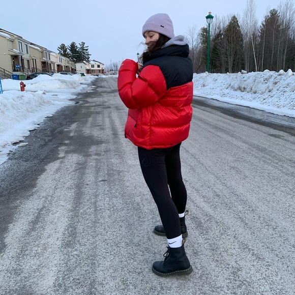 Profile Picture of Julia Berardelli (@julia_2003231) on Poshmark