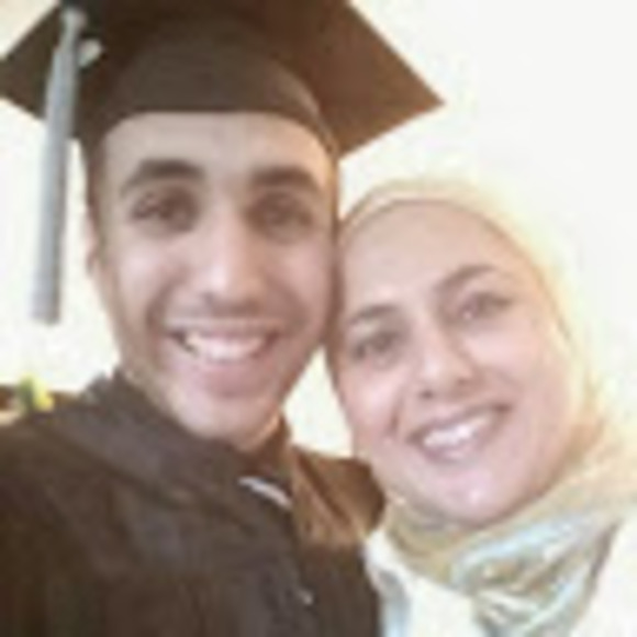 Profile Picture of Kamal Kamalaldin (@kamalkamalaldin) on Poshmark