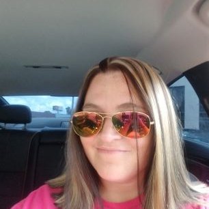 Profile Picture of Rachael Finley (@RachaelFinley10) on Twitter