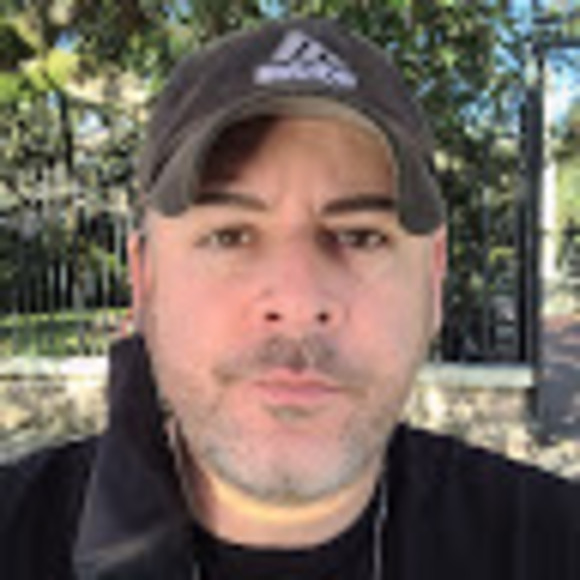 Profile Picture of Brian Saber (@bustersox2013) on Poshmark