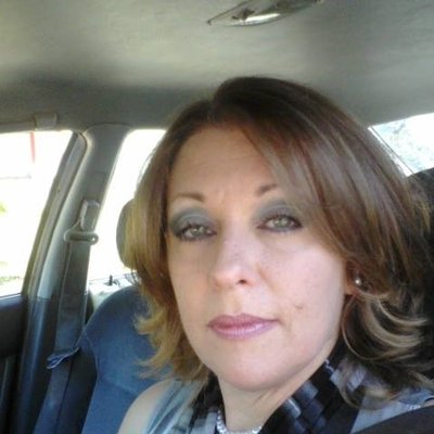 Profile Picture of Joan Terry Herrera (@AvonLadyTerry) on Twitter