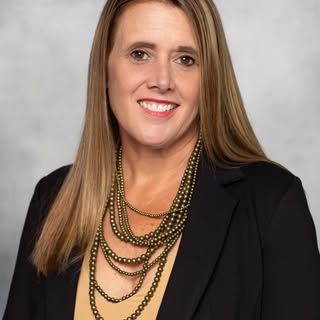Profile Picture of Jennifer Halter Wil (@jenniferhalterwill) on Instagram