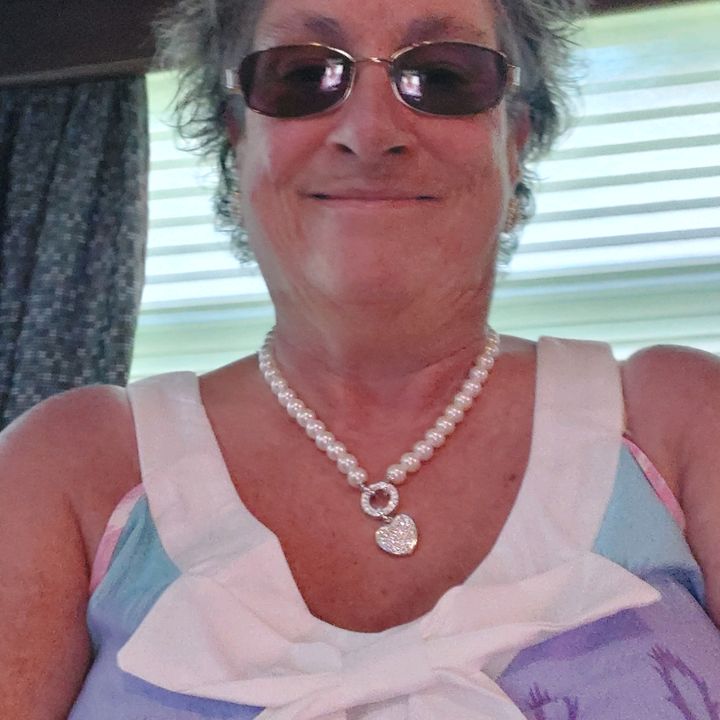 Profile Picture of Lisaboop (@grammybop124u) on Tiktok