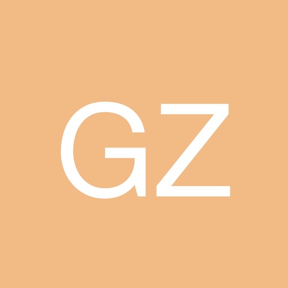 Profile Picture of Gloria Zorbas (@gloriaz144) on Poshmark