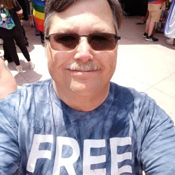 Profile Picture of Joseph Onyskow (@jonyskow75) on Poshmark