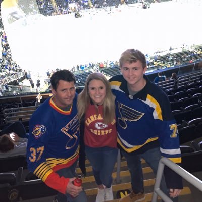 Profile Picture of Derek Hilliard (@derekhilliard17) on Twitter