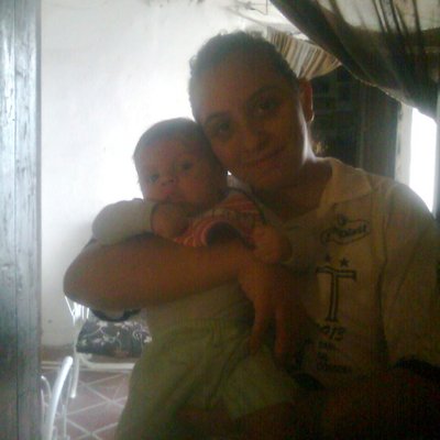 Profile Picture of Flavia Alvarez (@flaviaalvarez81) on Twitter