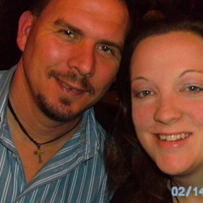 Profile Picture of Phyllis Bennett (@PhyllisandJimmy) on Twitter