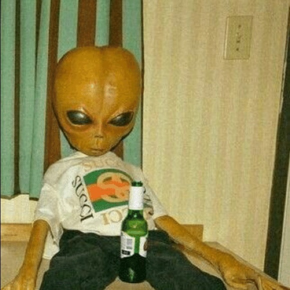 Profile Picture of Cam Brookes (@cammbrookes) on Poshmark