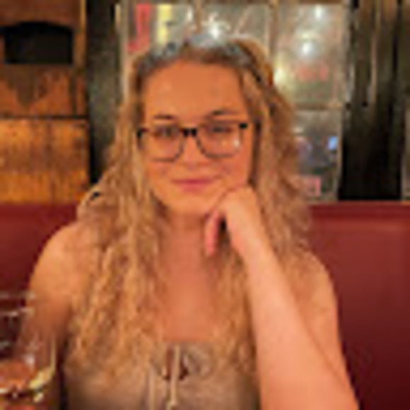 Profile Picture of Bailey Ackerman (@baileyackerm862) on Poshmark
