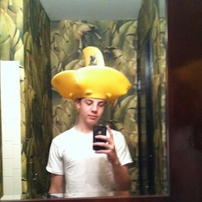 Profile Picture of Clay Reeves (@clay_reeves) on Twitter