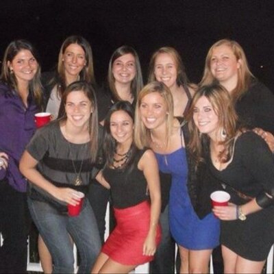 Profile Picture of Lori Carpenter (@lcarp3) on Twitter