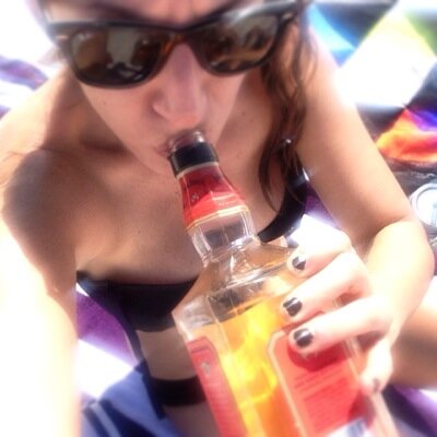 Profile Picture of Wendi Andreyko (@waweinstein13) on Twitter