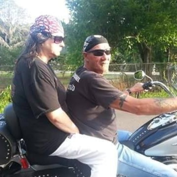 Profile Picture of Bryan Walach (@baw111) on Poshmark