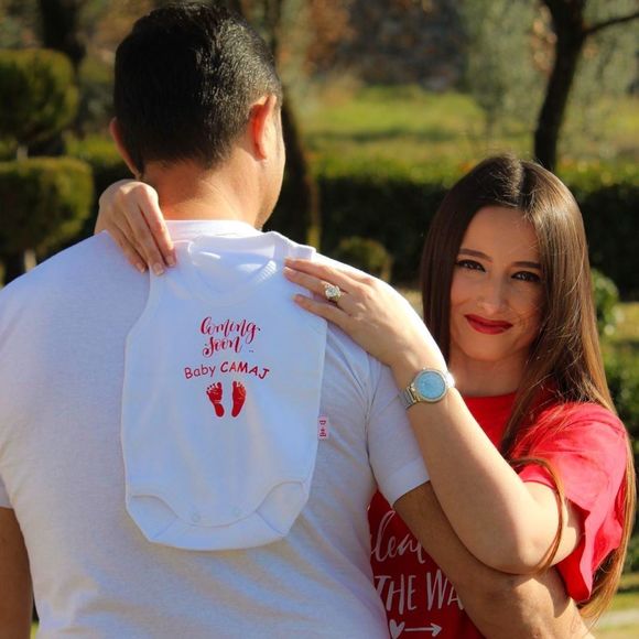 Profile Picture of Liridona Camaj (@lilicamaj) on Poshmark