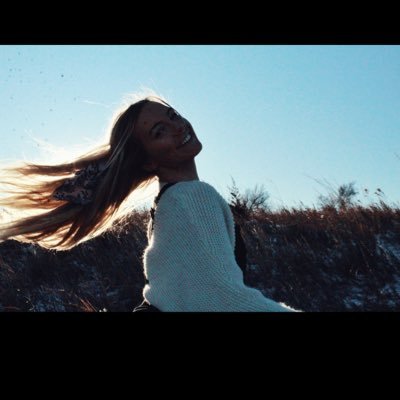 Profile Picture of Ashley (@Dowdy442) on Twitter