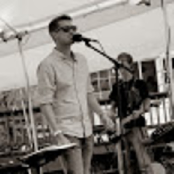 Profile Picture of Joe Penzelik (@joepen) on Poshmark