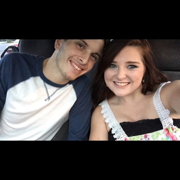 Profile Picture of Tyler Rachui (@tyler09hou) on Poshmark