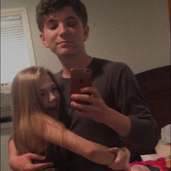 Profile Picture of Alivea Clark (@aliveaclark) on Poshmark