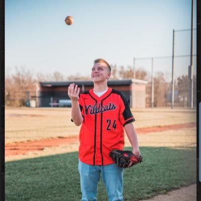 Profile Picture of AJ Webb (@AJWebb10) on Twitter