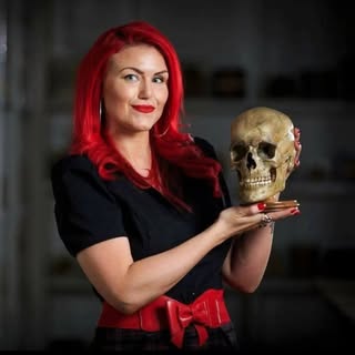 Profile Picture of Carla Valentine (@past_mortems) on Instagram