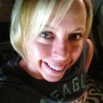 Profile Picture of Ginger Thompkins (@lovingthelinelife) on Instagram