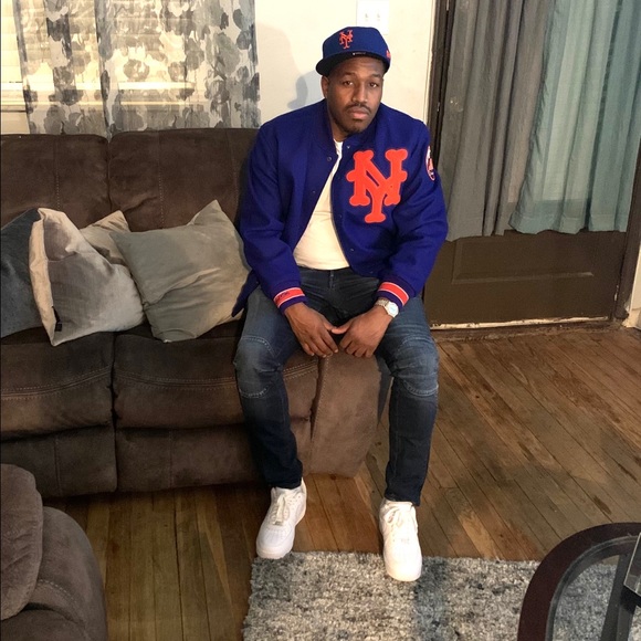 Profile Picture of Lamar Mitchell (@mooch2500) on Poshmark