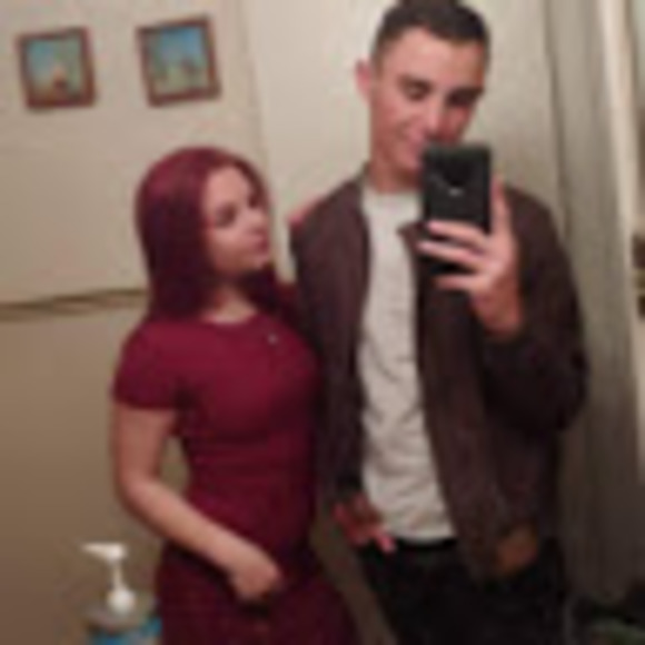 Profile Picture of Alex Moore (@alexmoore401) on Poshmark