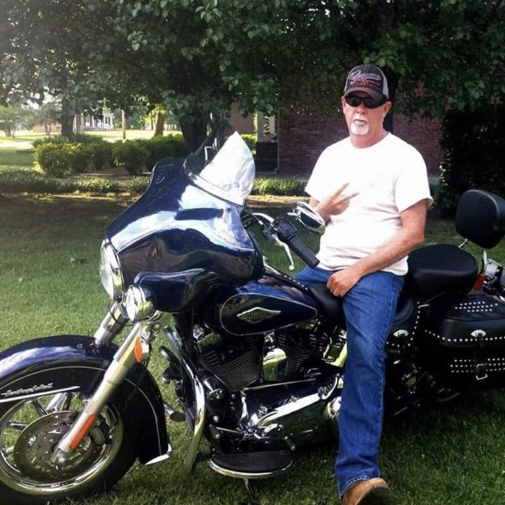 Profile Picture of James Anderson (@james.anderson0453) on Tiktok