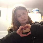 Profile Picture of Leah Rourke (@leahrourke) on Youtube