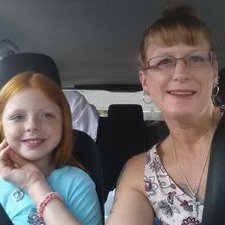 Profile Picture of Kim Doucette (@emamommy) on Twitter