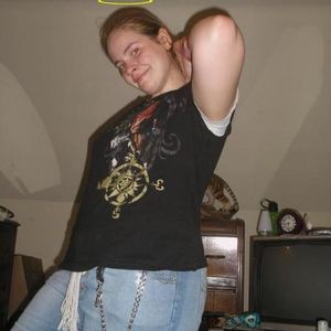 Profile Picture of Sierra Holcomb (@forever_deadly_penguins) on Myspace