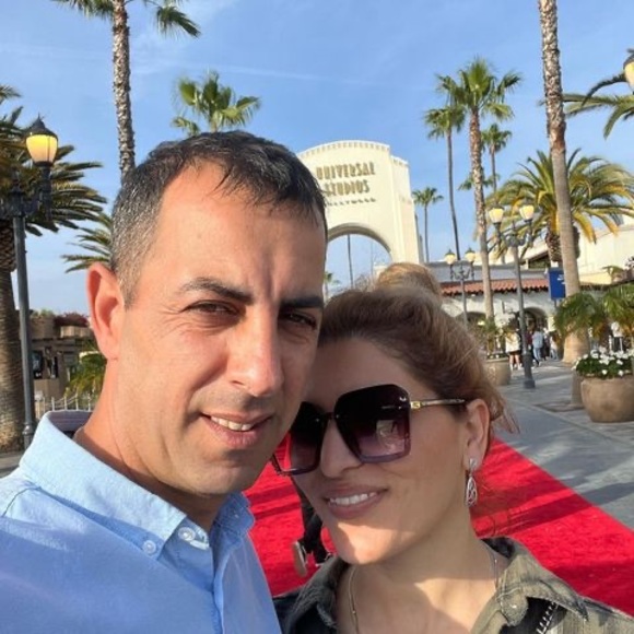Profile Picture of Edik Isaian (@edikisa82) on Poshmark