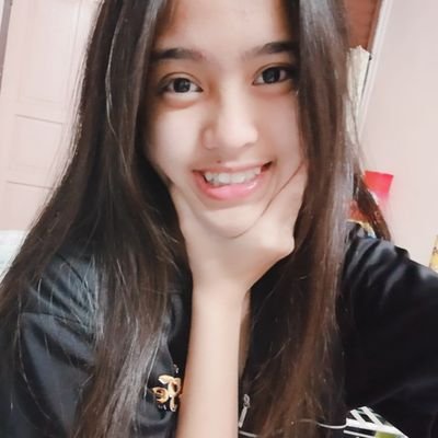 Profile Picture of Flora Pang (@FloraPang2) on Twitter